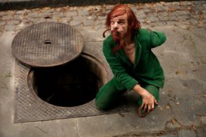 Η ξένη ταινία «Holy Motors» στην ΕΡΤ1