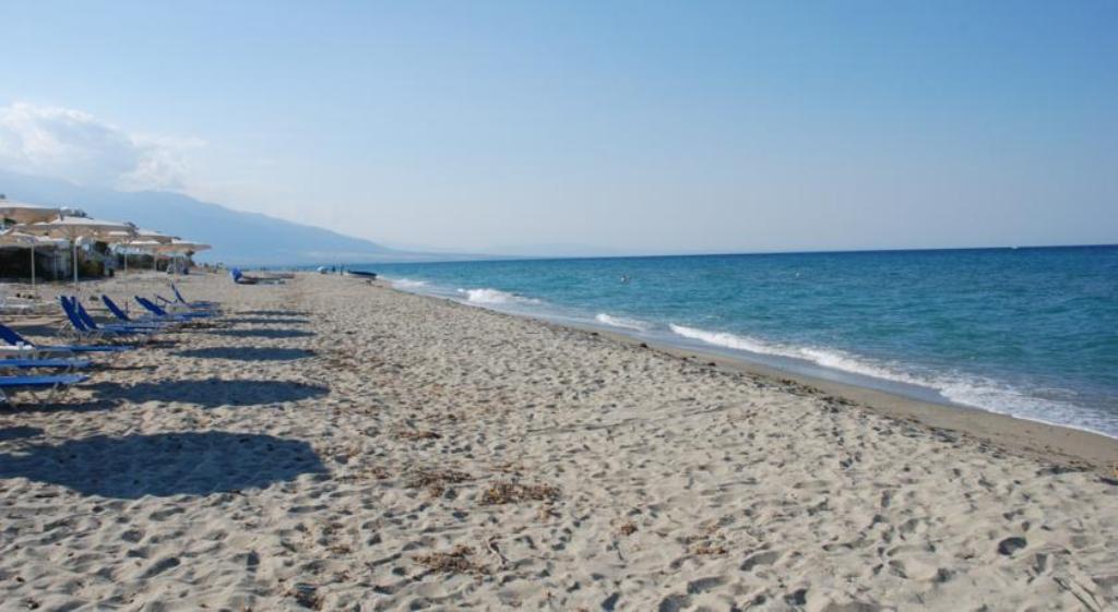 Paralia Mesagala