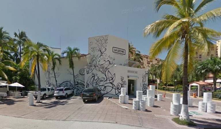Ένοπλοι απήγαγαν πελάτες εστιατορίου στο Πουέρτο Βαγιάρτα του Μεξικού