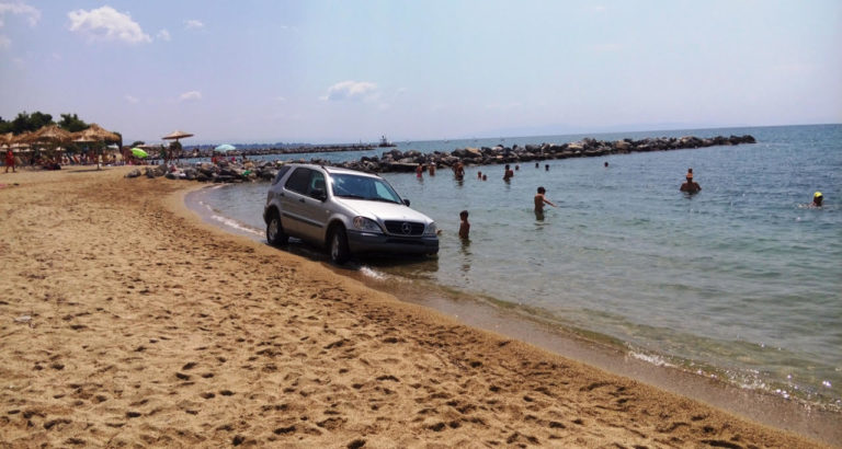 Βόλος: Αυτοκίνητο έπεσε στη θάλασσα – Δεν υπήρξαν θύματα