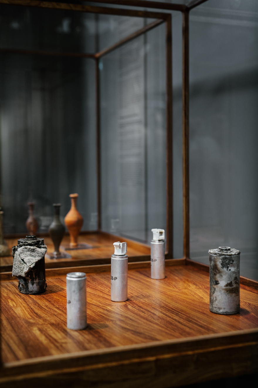 Tear Bottle_Tear Gas,2016_72dpi