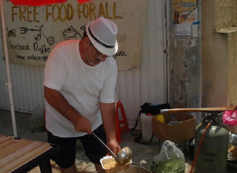 Η κοινωνική κουζίνα “ο άλλος άνθρωπος” σε Λέσβο – Χίο – Σάμο