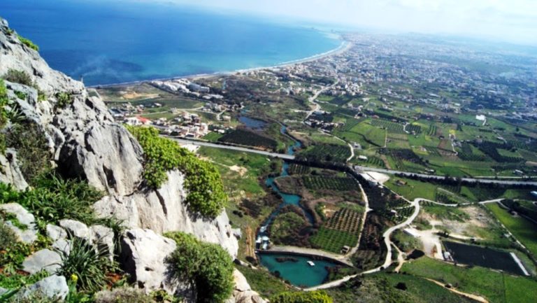 Αντίθετος στην μετεγκατάσταση των Ρομά
