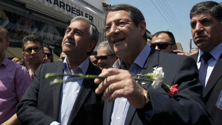 Με ενοποιημένο έγγραφο η συζήτηση για το εδαφικό στο κυπριακό
