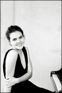 danae_doerken-200x300