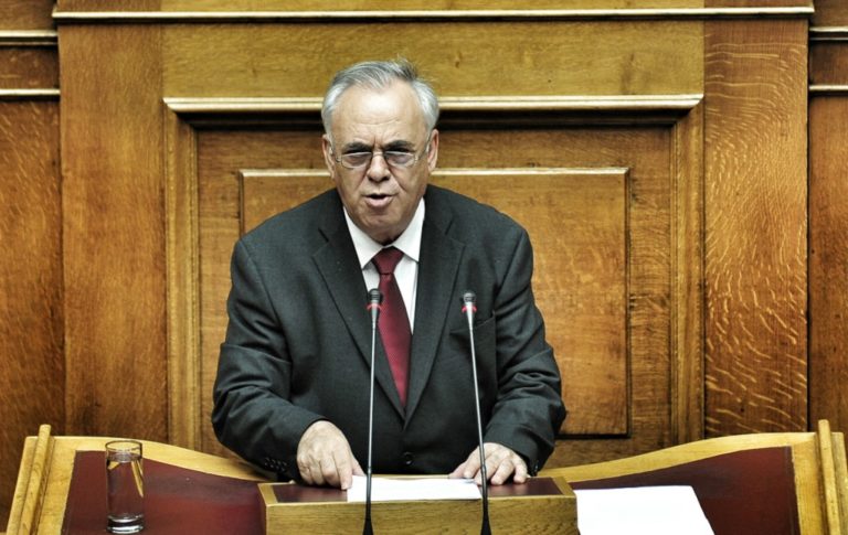 Δραγασάκης: Σπάει το πλέγμα διαπλοκής – 30.000 θέσεις εργασίας με τον αναπτυξιακό νόμο (video)