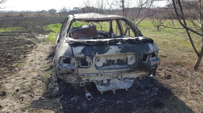 Έκαψαν το αυτοκίνητο για να σβήσουν τα ίχνη τους