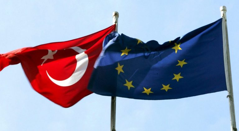 Βερολίνο: Αδιανόητο το άνοιγμα ενταξιακών κεφαλαίων της Τουρκίας