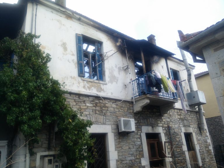 Φωτιά σε σπιτι και ταβέρνα στη Μηλίνα