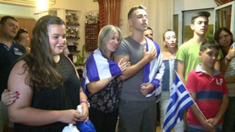Πανηγυρισμοί και συγκίνηση στο σπίτι της Άννας Κορακάκη (video-photos)