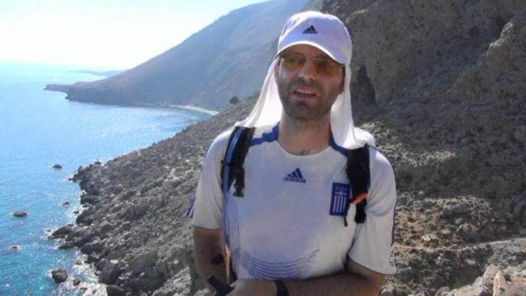 Γιατρός θα τρέξει 580 χλμ για να τιμήσει τους προγόνους του