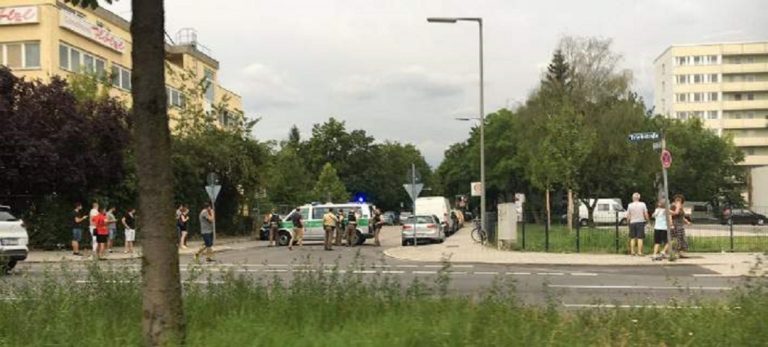31χρονος φέρεται να πούλησε το πιστόλι στον μακελάρη του Μονάχου