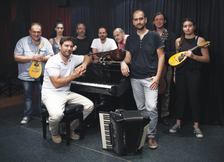 «Mandolino notturno» στον Κήπο του Μεγάρου (video)