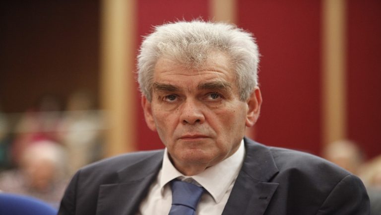 “Παραβίαση του Συντάγματος η επιστολή της Κομισιόν”