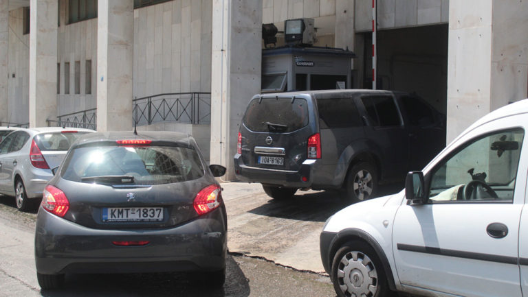 Στα χέρια της ΕΛΑΣ οι Σακκάς – Σεϊσίδης – Συνελήφθησαν στη Σπάρτη (video)