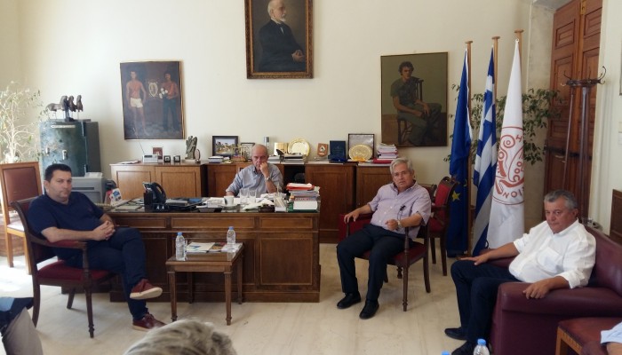 Συνεδρίαση της ΠΕΔ για την υποδοχή προσφύγων στην Κρήτη