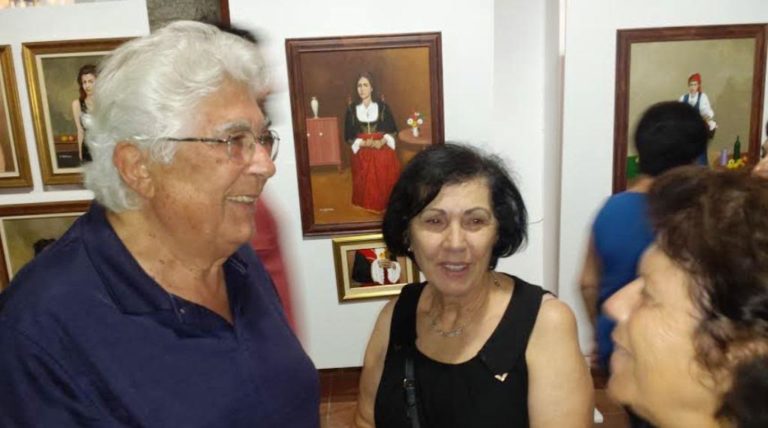 Στο χωριό του εκθέτει ο γιατρός- ζωγράφος