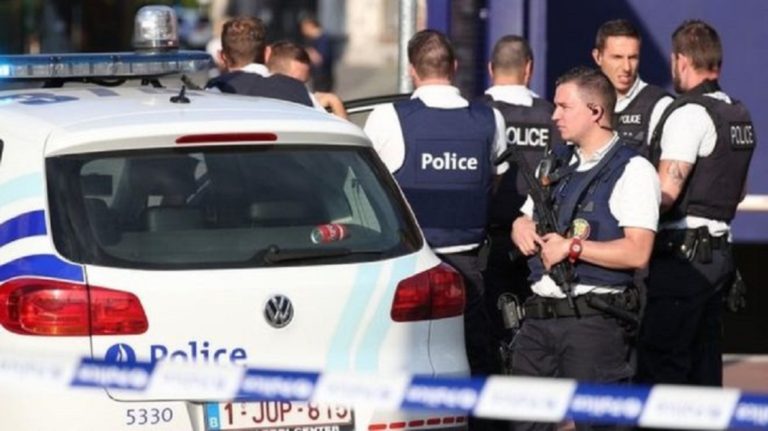 Για τρομοκρατική επίθεση κάνει λόγο ο Βέλγος πρωθυπουργός