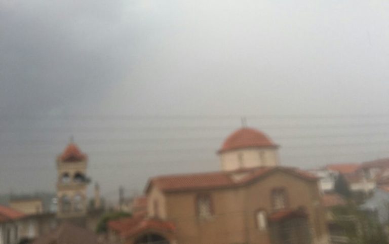Χαλαζόπτωση πλήττει την Τρίπολη