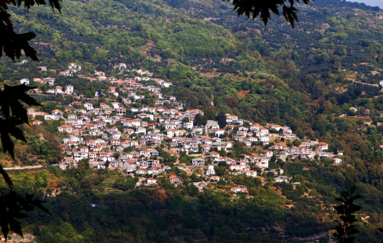 Χωρίς τηλεόραση οικισμοί του Ζαγορίου