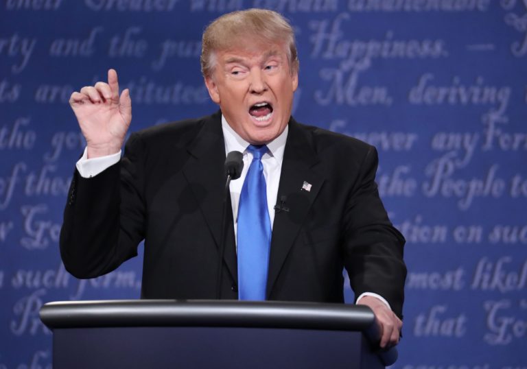 USA TODAY: Μην ψηφίσετε τον Τραμπ, είναι επικίνδυνος δημαγωγός