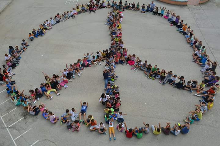 Κομοτηνή: Μήνυμα Ειρήνης από τους μαθητές του 11ου Δημοτικού