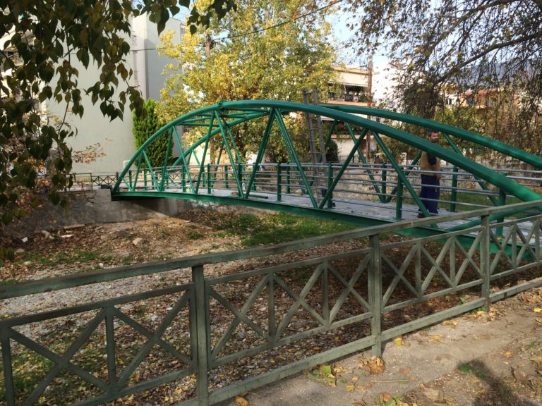 Βόλος: Σύντομα η κατασκευή μεταλλικής πεζογέφυρας στον Κραυσίδωνα