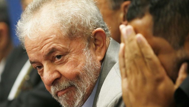 Βραζιλία: Έντολή δέσμευσης των περιουσιακών στοιχείων του πρώην προέδρου Λούλα