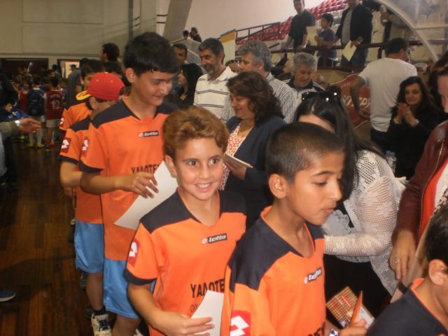 P5220085-640x480
