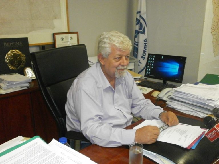 Δύο καταγγελίες Παυλή