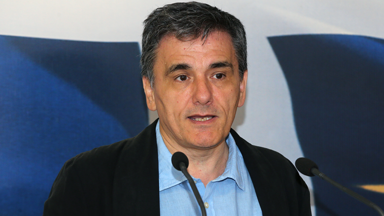 Τσακαλώτος για ΔΝΤ: “Ανάλυση φειδωλή με την αλήθεια”