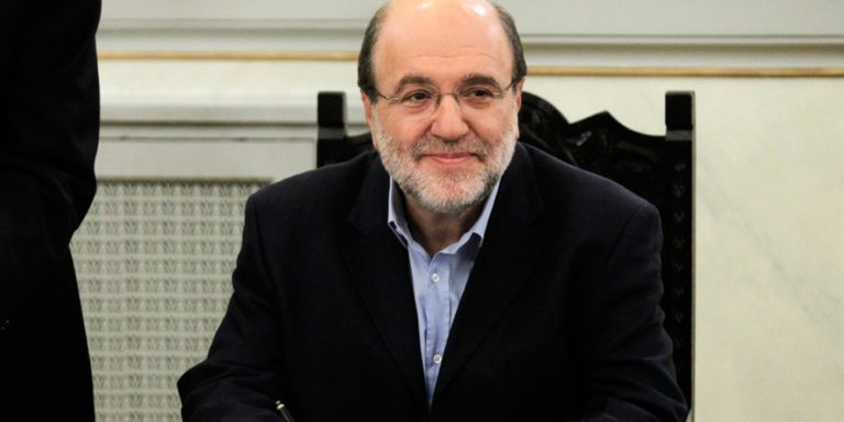 Κριτική του Τρύφωνα Αλεξιάδη στις εξαγγελίες της ΝΔ για τους φόρους