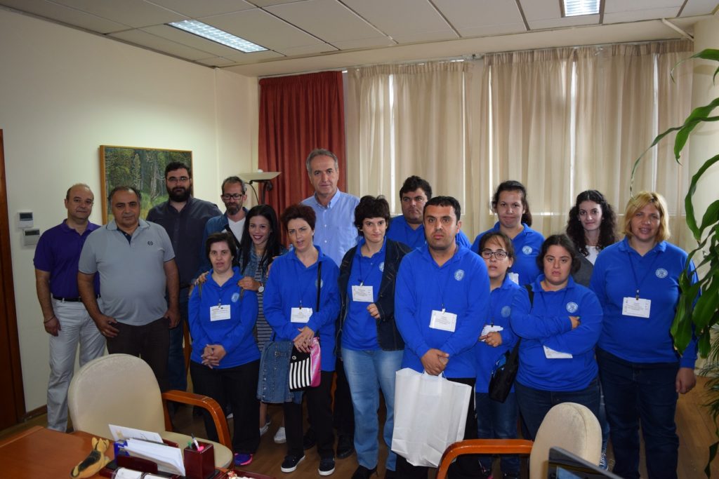 Συνάντηση του Δημάρχου Καρδίτσας με αντιπροσωπεία ιδρύματος από την Κύπρο