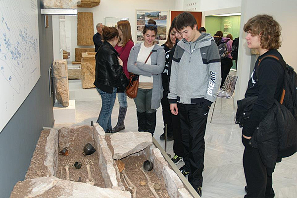 Εκπαιδευτικά προγράμματα στο Αρχαιολογικό Μουσείο Καρδίτσας