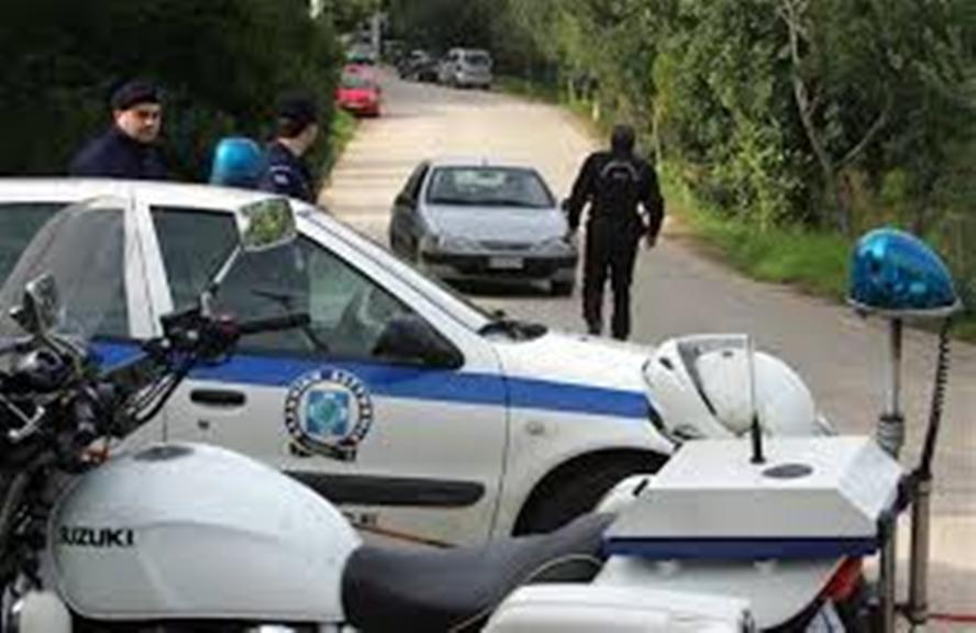 Συλλήψεις 4 ατόμων σε αστυνομική εξόρμηση στο ν. Λάρισας