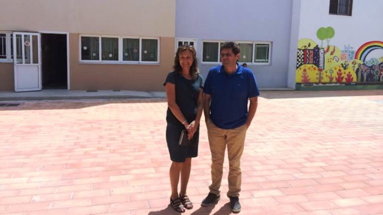 Έφτιαξαν την αυλή του σχολείου