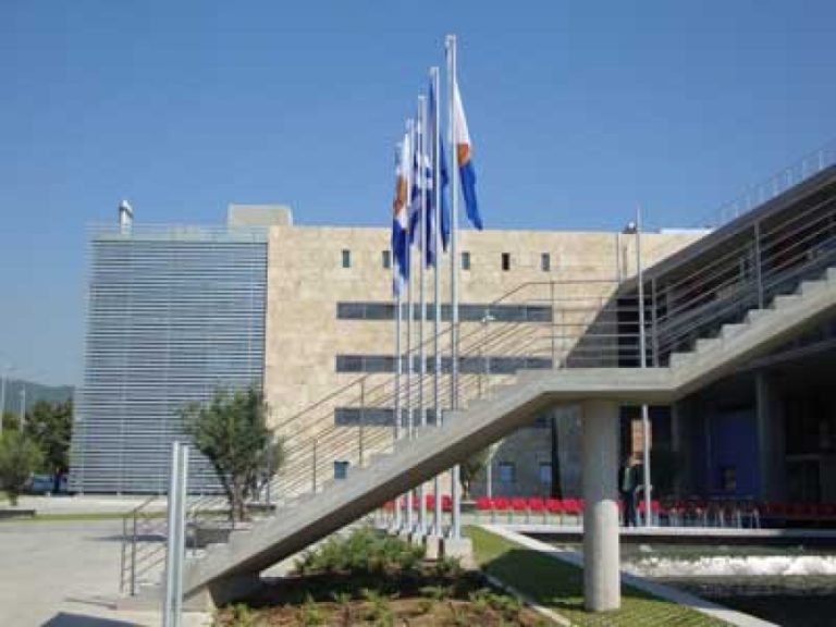 Απαλάσσονται υπάλληλοι του Δήμου Θεσσαλονίκης για την υπεξαίρεση των 17,9 εκατομμυρίων ευρώ