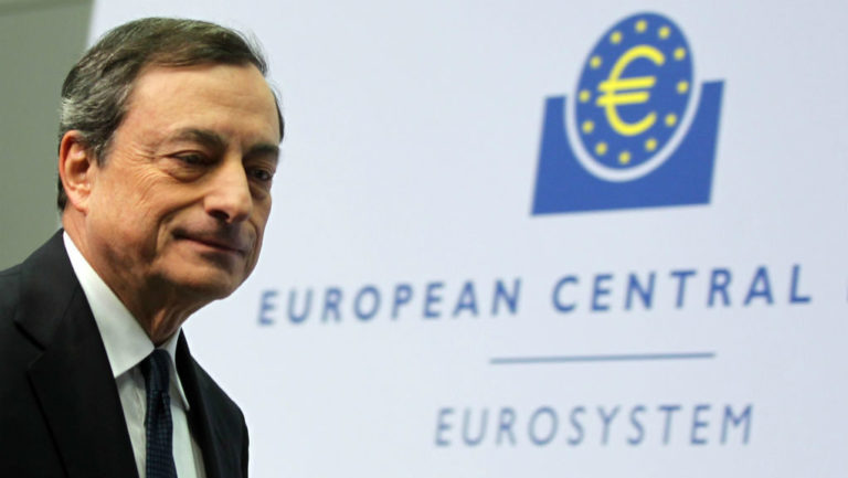 Χαμηλοί τόνοι αλλά υπεραμύνθηκε  των χαμηλών επιτοκίων στην Bundestag