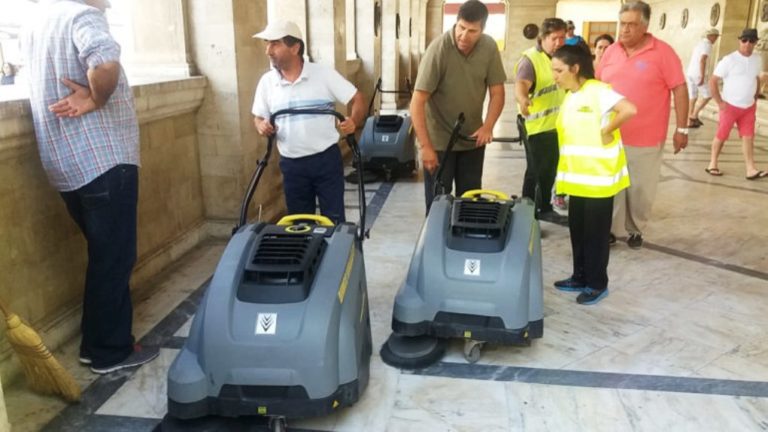Παράταση συμβάσεων καθαριότητας: Ψηφίστηκε η τροπολογία