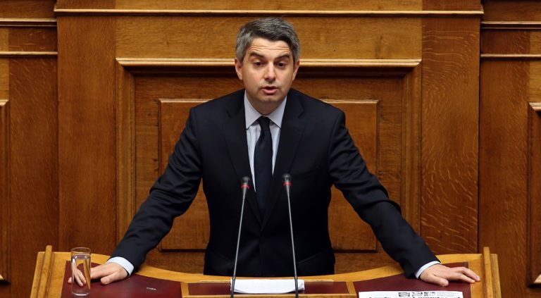 Ενημέρωση για τις αποζημιώσεις ζητάει ο Ο. Κωνσταντινόπουλος