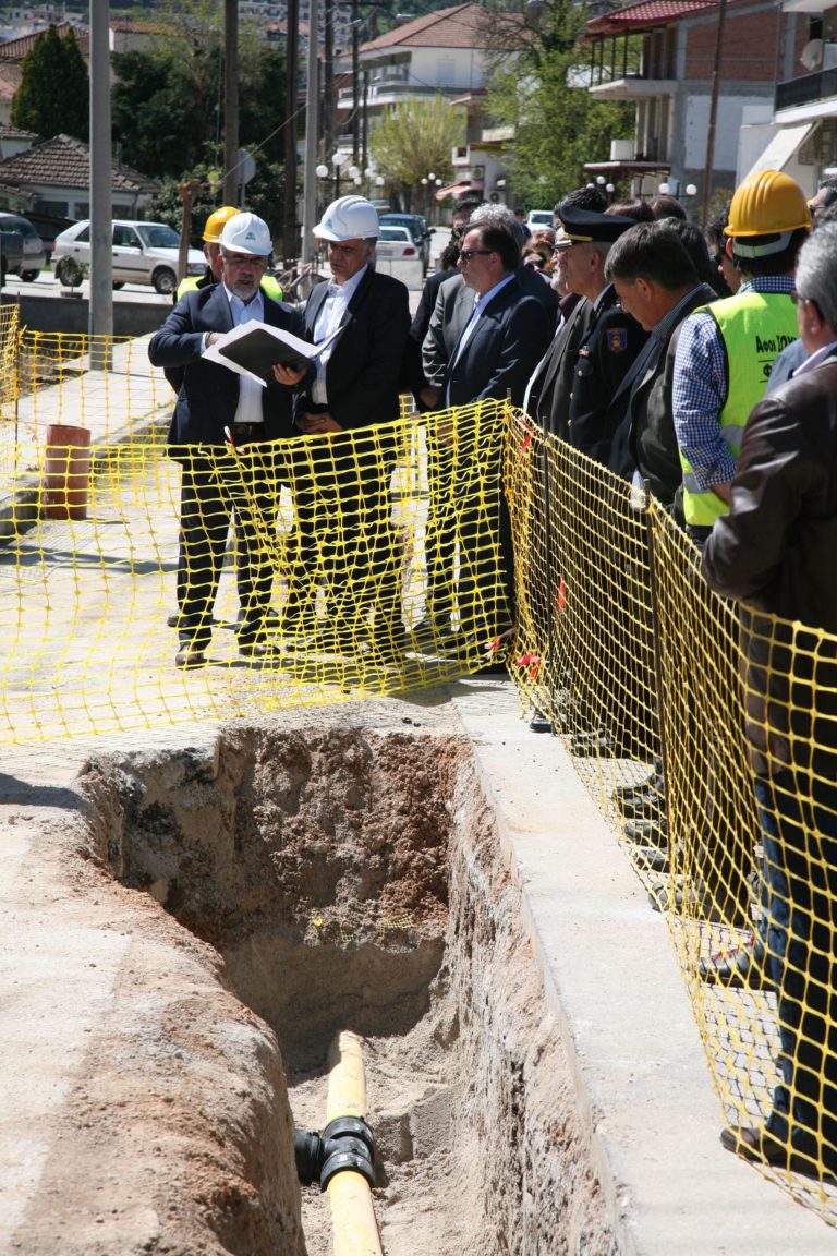 Επενδύσεις 49,3 εκ. ευρώ σε νέες υποδομές φυσικού αερίου  το 2015