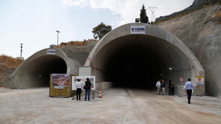 Παραδόθηκαν 20χλμ της Ολυμπίας οδού – Προχωρά η Ιονία Οδός (video)