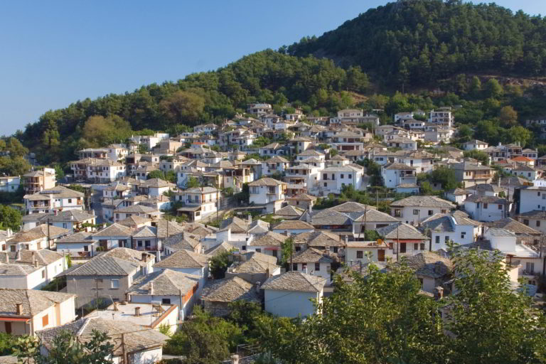 Σε Θάσο και Κομοτηνή Βούλγαροι, Τούρκοι και Σέρβοι