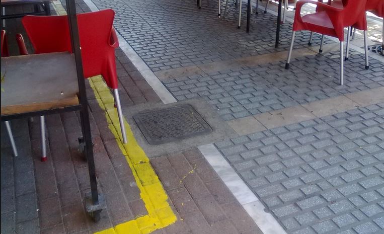 Η Δημοτική Αρχή Καρδίτσας για την αφαίρεση τραπεζοκαθισμάτων