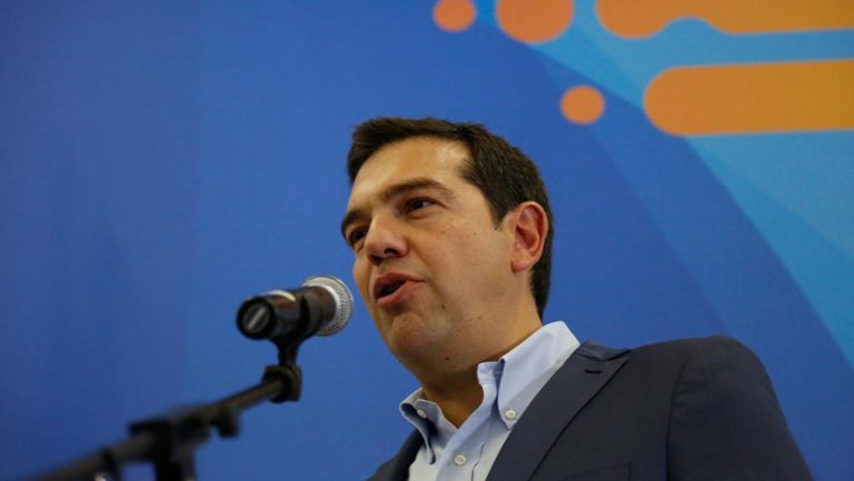 Τσίπρας: Να περικόπτονται κονδύλια σε όσες χώρες της ΕΕ δεν δέχονται πρόσφυγες