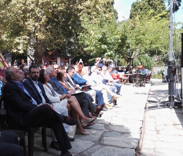 Στ. Αραχωβίτης: “Χρέος του ΣΥΡΙΖΑ η διαμόρφωση θεσμικού πλαισίου”