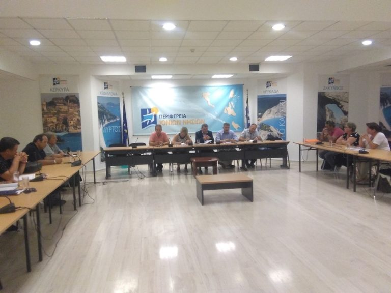 Κέρκυρα: Σε ένα μήνα ο δεματοποιητής υποσχέθηκε ο Δήμαρχος