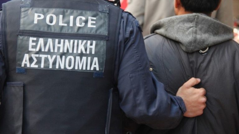 Συνελήφθησαν οι δύο διακινητές των μεταναστών που διασώθηκαν στην Κρήτη