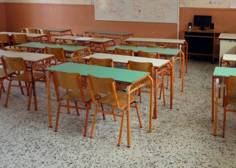 Φλώρινα: Μια ώρα αργότερα τα σχολεία-τσουχτερό κρύο