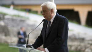 Ο Πρόεδρος της Δημοκρατίας Προκόπης Παυλόπουλος μιλάει στα εγκαίνια του Μουσείου Αργυροτεχνίας του Πολιτιστικού Ιδρύματος του Ομίλου Πειραιώς στα Ιωάννινα, Σάββατο 24 Σεπτεμβρίου 2016. ΑΠΕ-ΜΠΕ/ΑΠΕ-ΜΠΕ/ΔΗΜΗΤΡΗΣ ΡΑΠΑΚΟΥΣΗΣ